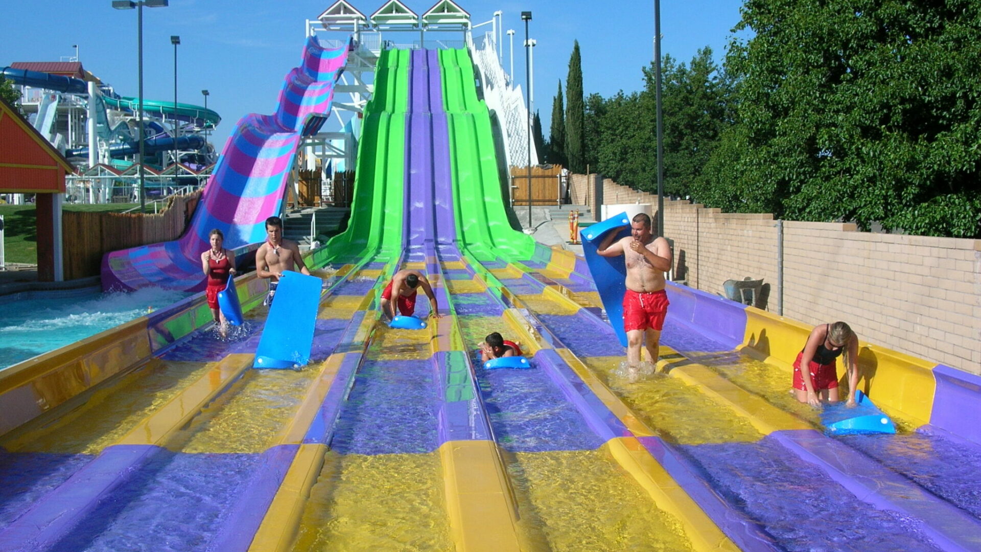 Аквапарк Golfland Sunsplash Mesa